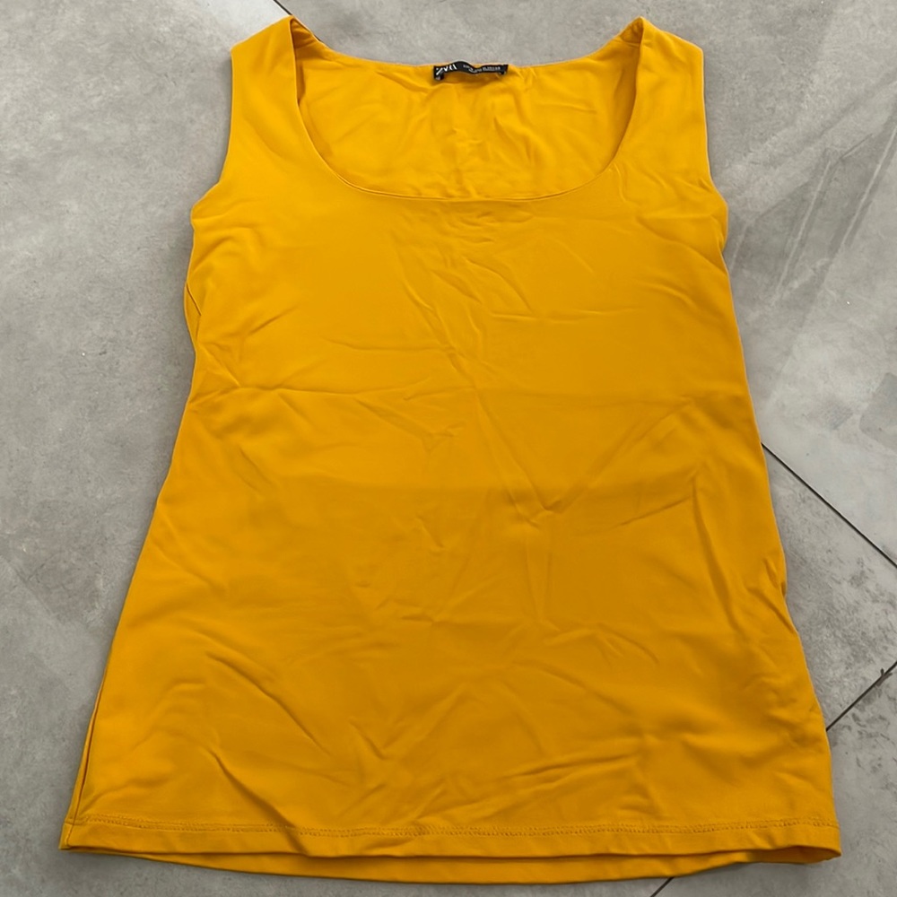 Zara solid yellow tank top. Size M